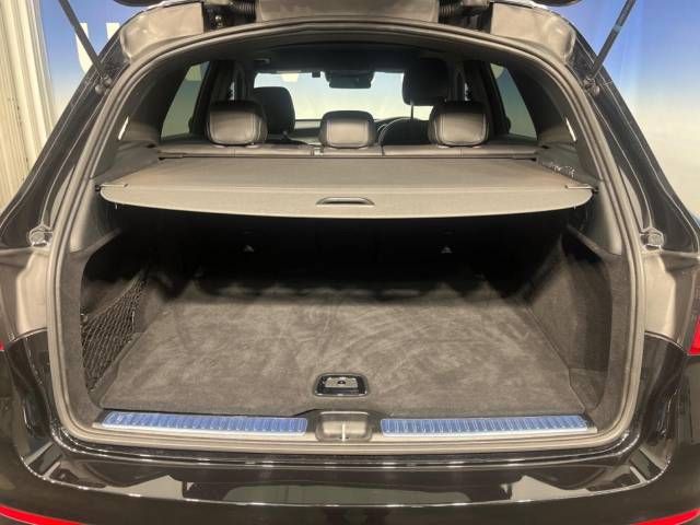 Mercedes Benz GLC-CLASS 2018-11 29097-18