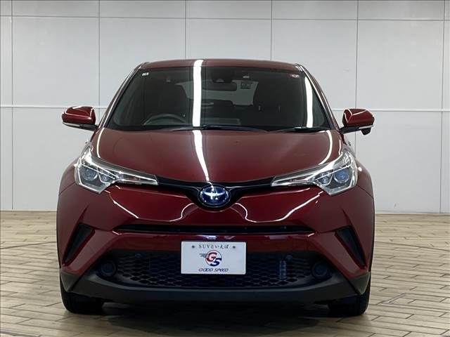 Toyota C-HR 2017-02 6857-2
