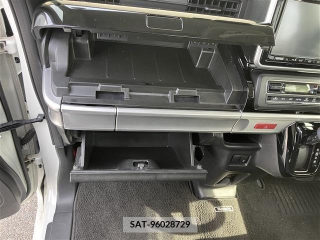 Suzuki SPACIA 2019-03 234759-25