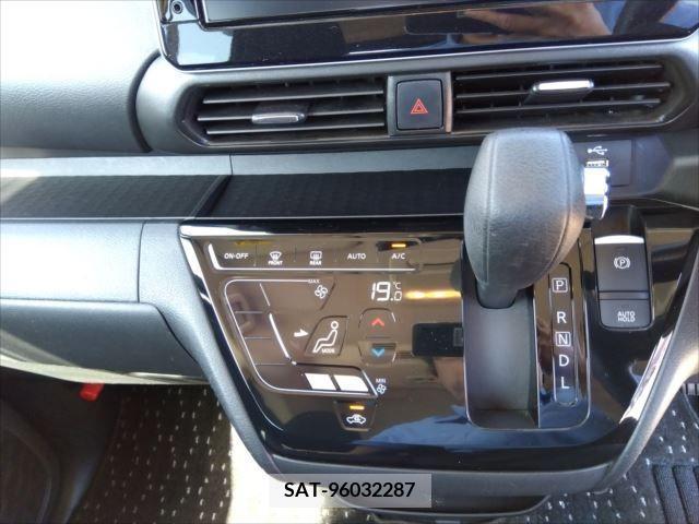 Nissan ROOX 2020-11 297935-9