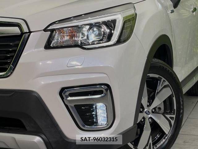 Subaru FORESTER 2018-12 373624-12