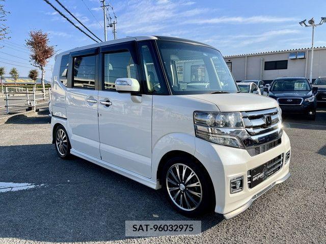Honda N BOX CUSTOM 2015-10 206074-2