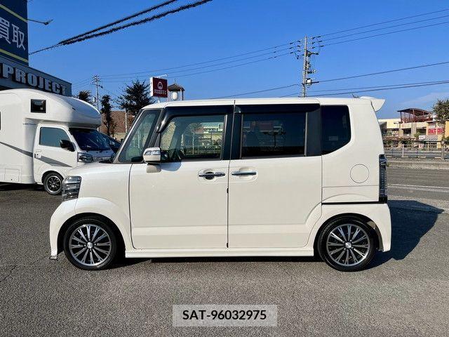 Honda N BOX CUSTOM 2015-10 206074-3