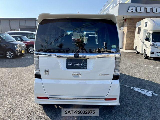 Honda N BOX CUSTOM 2015-10 206074-8