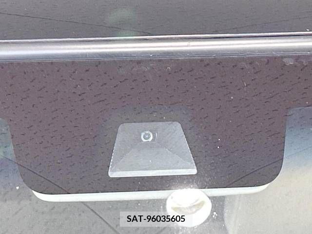 Honda N BOX 2019-11 364403-2