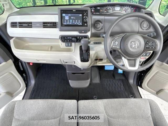 Honda N BOX 2019-11 364403-1
