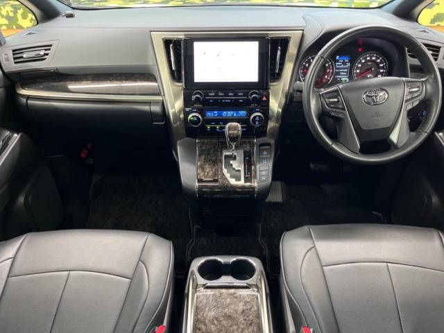 Toyota ALPHARD 2021-09 19534-1