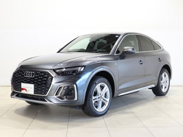 Audi Q5 2021-12 8737-0