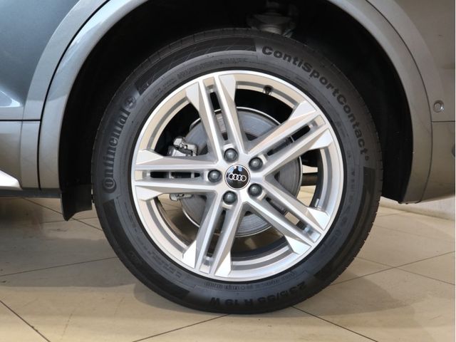 Audi Q5 2021-12 8737-27