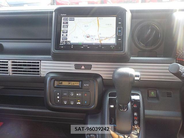 Honda N-VAN 2021-07 365643-10
