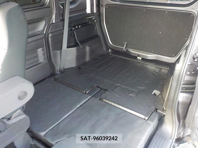 Honda N-VAN 2021-07 365643-18