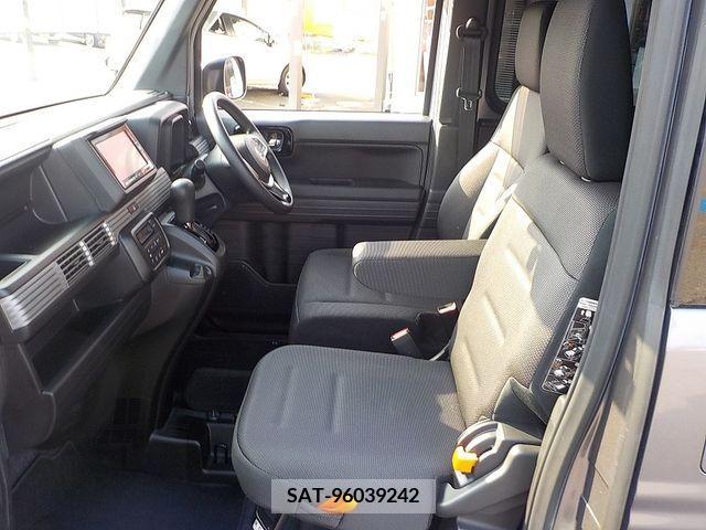 Honda N-VAN 2021-07 365643-16
