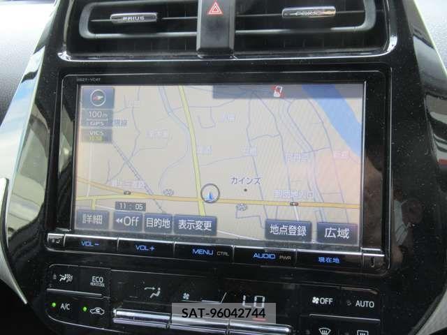 Toyota PRIUS 2016-05 330079-5