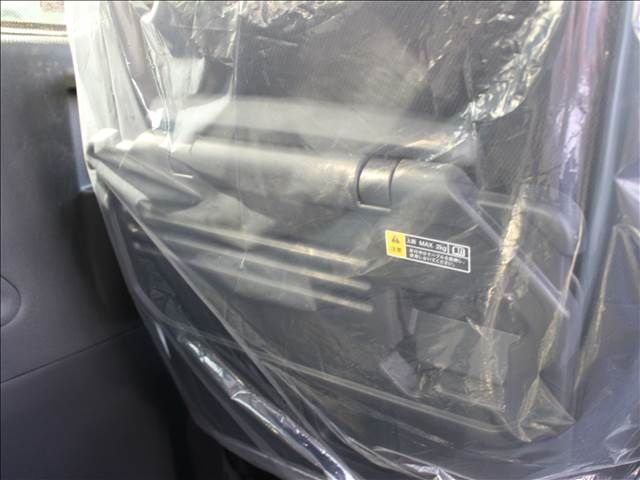 Daihatsu TANTO 2022-11 182103-23