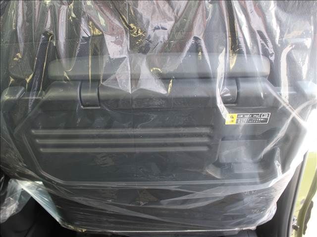 Daihatsu TANTO 2022-11 182103-22
