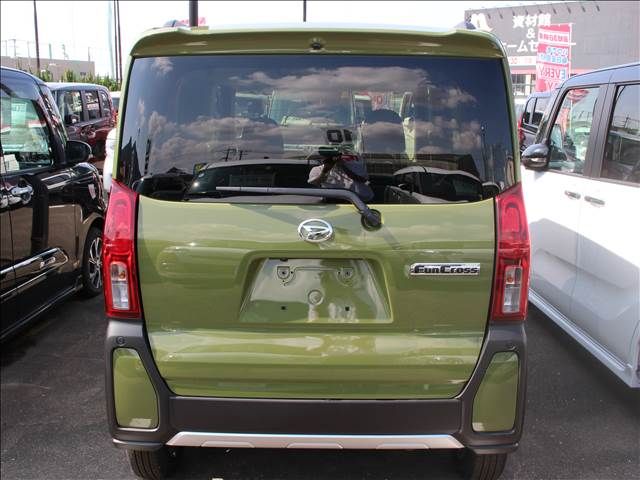 Daihatsu TANTO 2022-11 182103-3