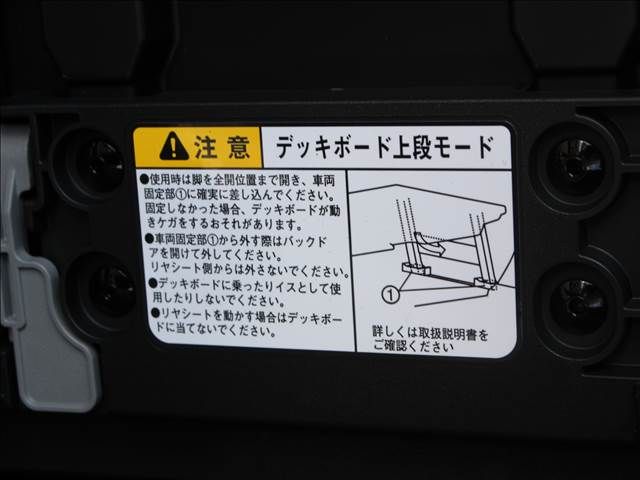 Daihatsu TANTO 2022-11 182103-15