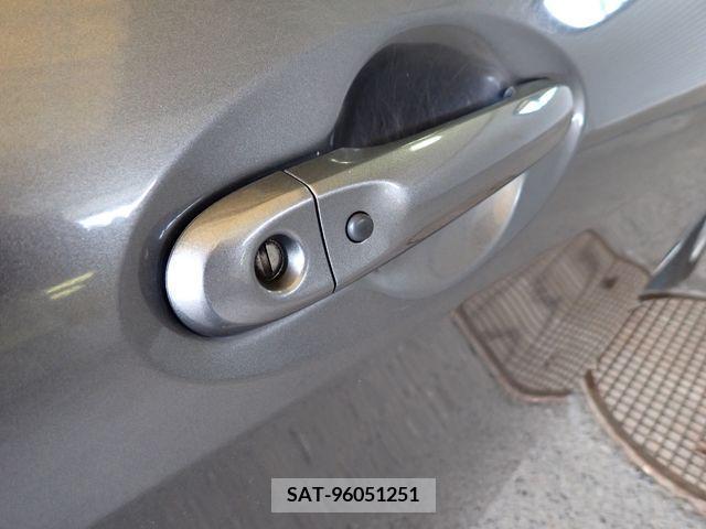 Nissan NOTE 2014-07 392952-8