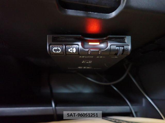 Nissan NOTE 2014-07 392952-28