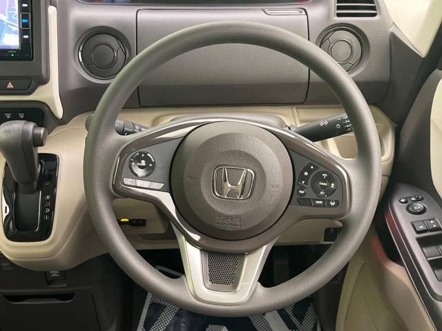 Honda N BOX 2018-05 181664-11