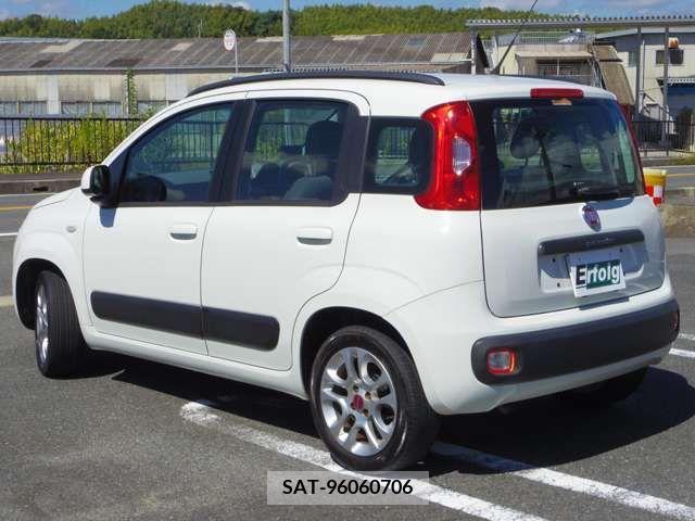 Fiat PANDA 2014-03 256683-6