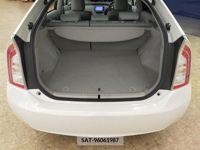 Toyota PRIUS 2012-06 382882-8