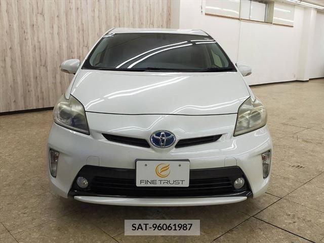 Toyota PRIUS 2012-06 382882-12