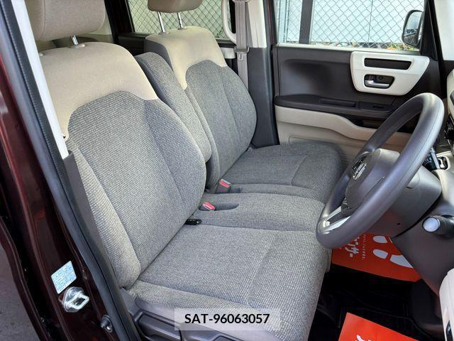 Honda N BOX 2018-05 364405-3
