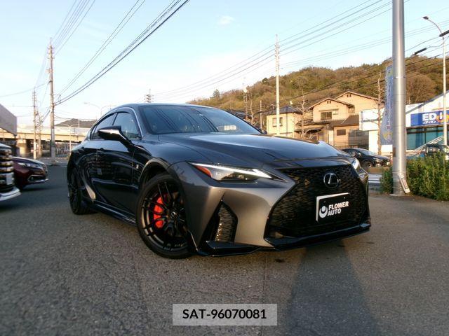 Lexus IS 2021-08 227923-3