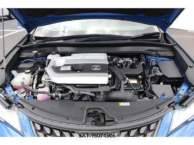 Lexus UX 2019-01 275936-18