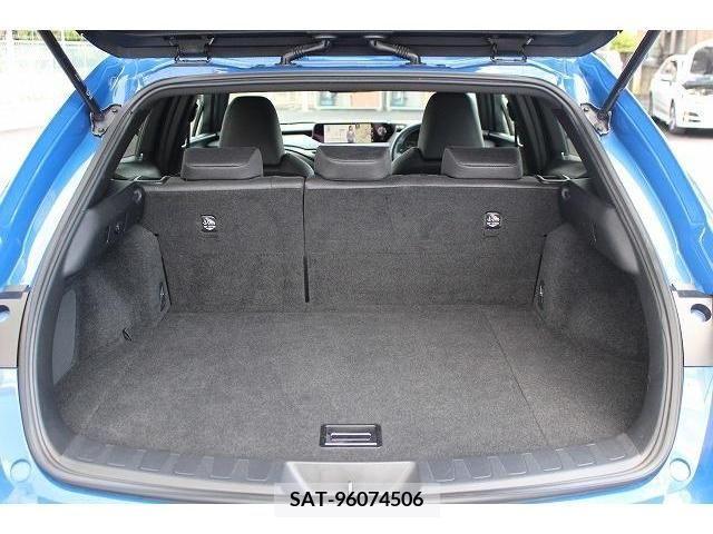 Lexus UX 2019-01 275936-16