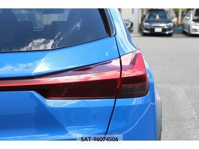 Lexus UX 2019-01 275936-11