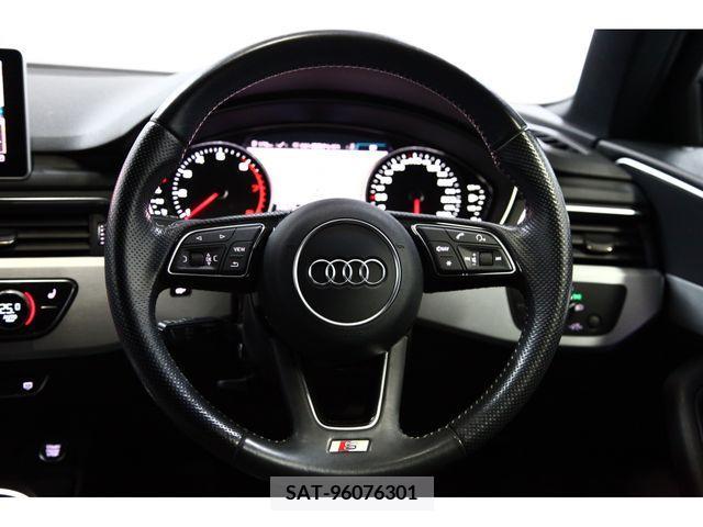 Audi A4 2018-02 372483-21