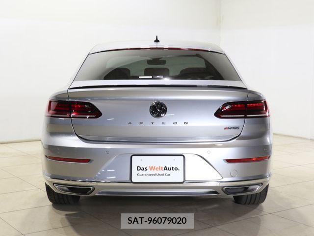 VolksWagen ARTEON 2019-04 290314-2