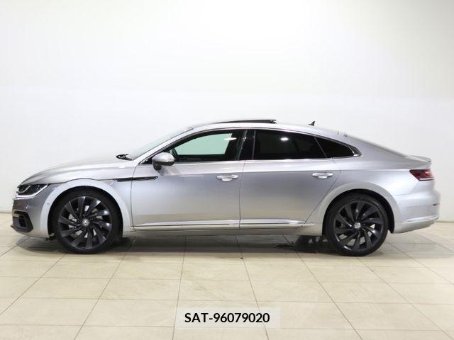 VolksWagen ARTEON 2019-04 290314-4