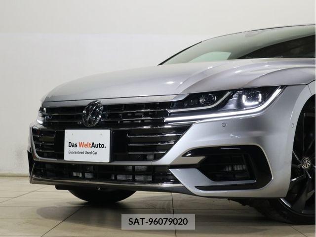 VolksWagen ARTEON 2019-04 290314-5