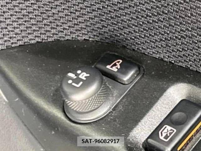 Daihatsu MOVE CUSTOM 2007-06 213323-5