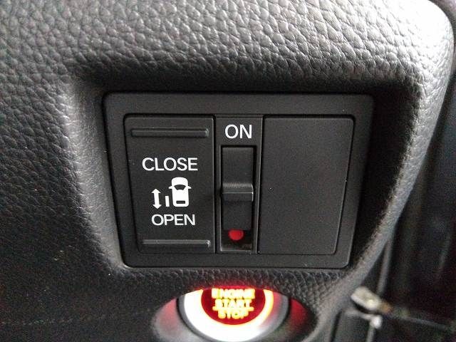 Honda N BOX CUSTOM 2019-11 19328-13