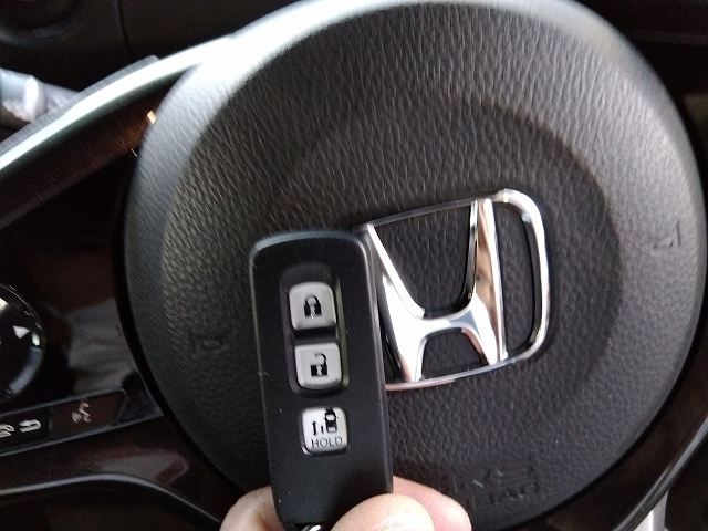 Honda N BOX CUSTOM 2019-11 19328-25
