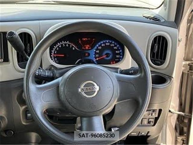 Nissan CUBE 2013-02 295456-1