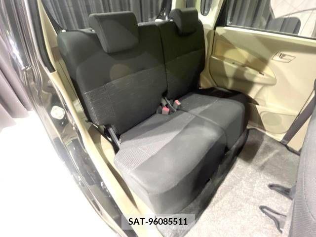Daihatsu MOVE 2014-01 338625-9