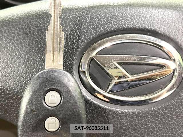 Daihatsu MOVE 2014-01 338625-7