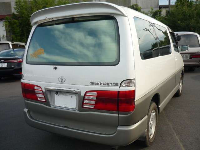 Toyota GRAND HIACE 1999-08 2323-1