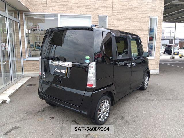 Honda N BOX 2017-03 333813-2