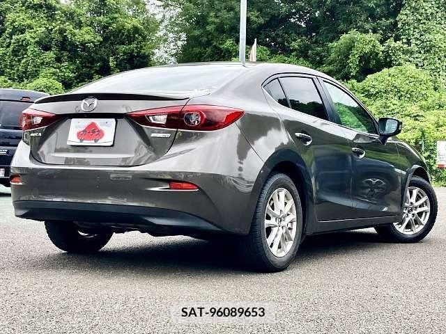 Mazda AXELA HYBRID 2013-11 356709-2