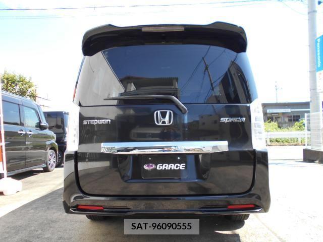 Honda STEP WGN 2013-05 324635-4