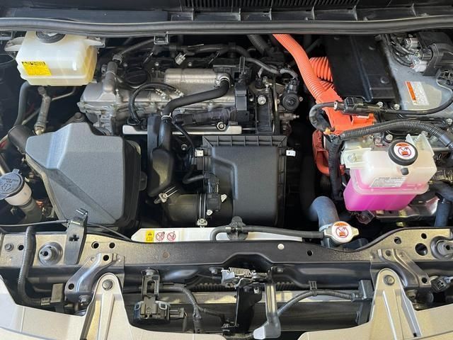 Toyota ESQUIRE 2017-11 180420-17
