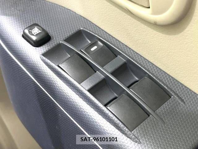 Mitsubishi EK WAGON 2010-02 377637-5