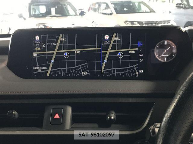 Lexus UX 2019-06 275932-1