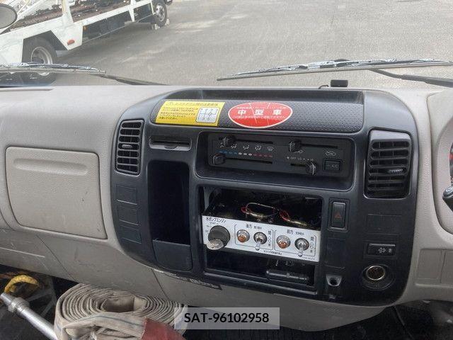 Hino DUTRO 2010-01 383886-23